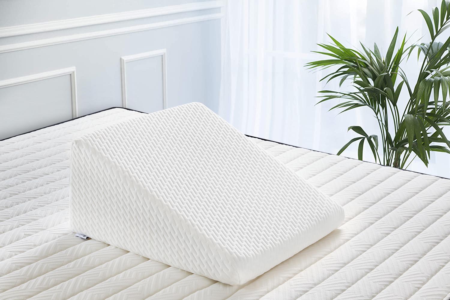 Memory Foam Wedge Pillow - Image 3